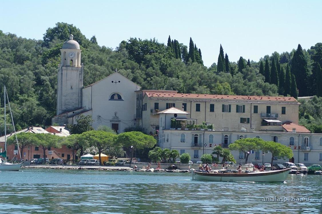 레 그라치에 La Tua Casa Vicino A Portovenere 빌라 외부 사진