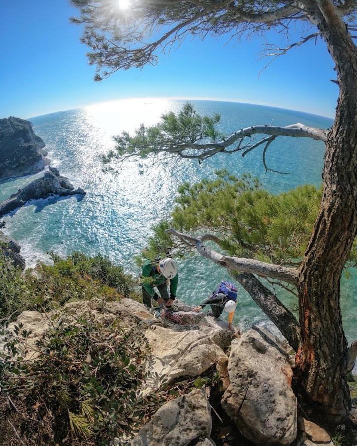 레 그라치에 La Tua Casa Vicino A Portovenere 빌라 외부 사진